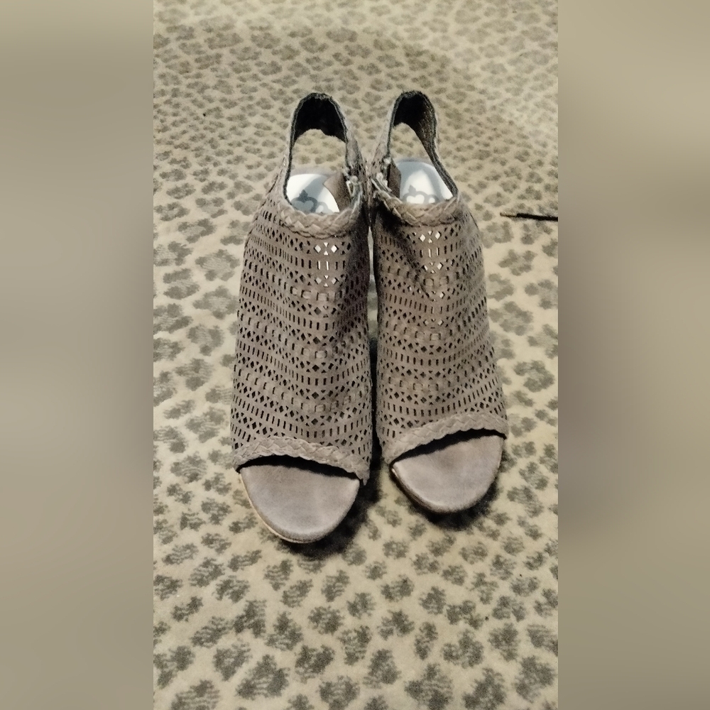 Platform wedge